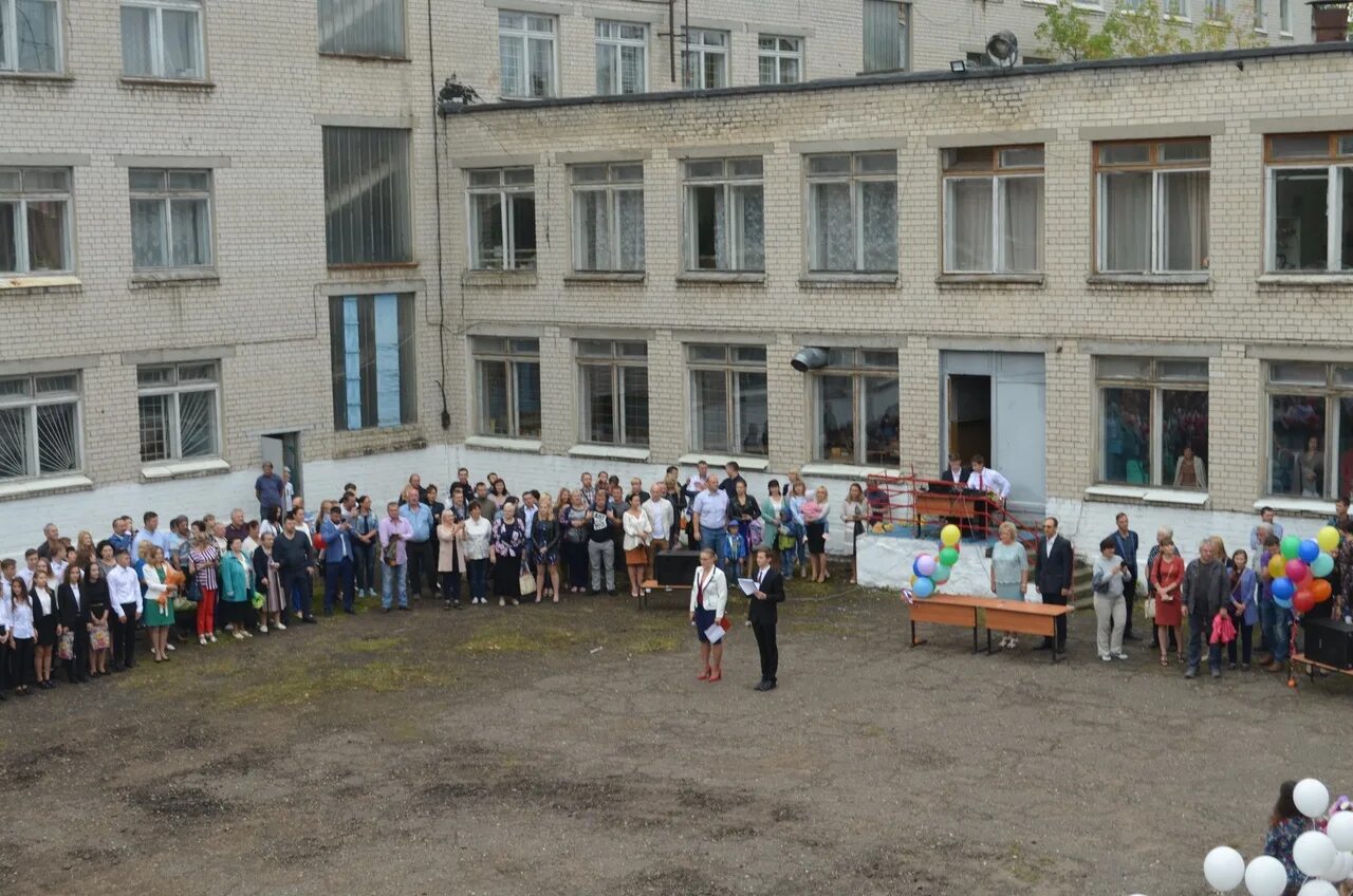 Сайт школы 34 Дзержинск Нижегородской области. Школа 13 Дзержинск Нижегородская область. Школа 15 Дзержинск. Школа 27 Дзержинск. 36 школа дзержинск