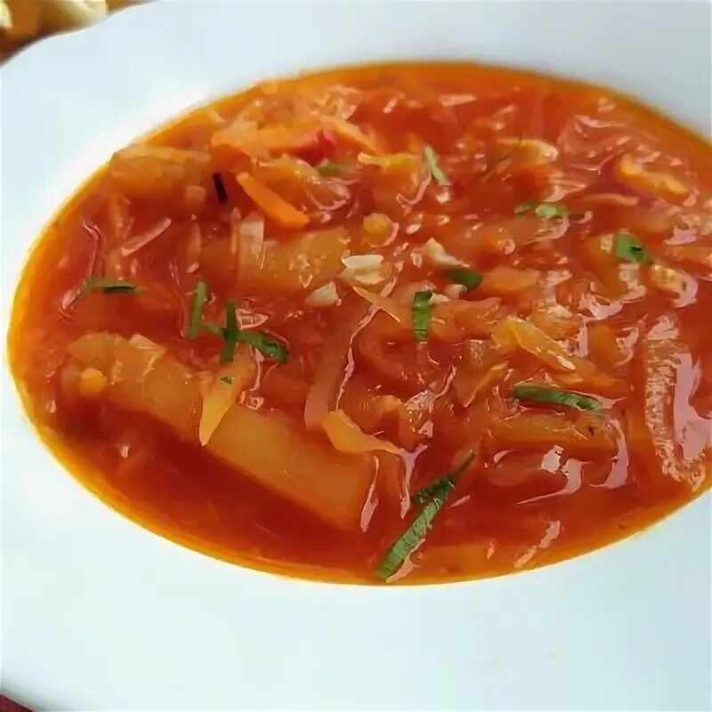 Борщ пальчики оближешь. Суп борщ сибирский. борщ с курицей. борщ с квашеной капустой. борщ с квашеной капустой и курицей.