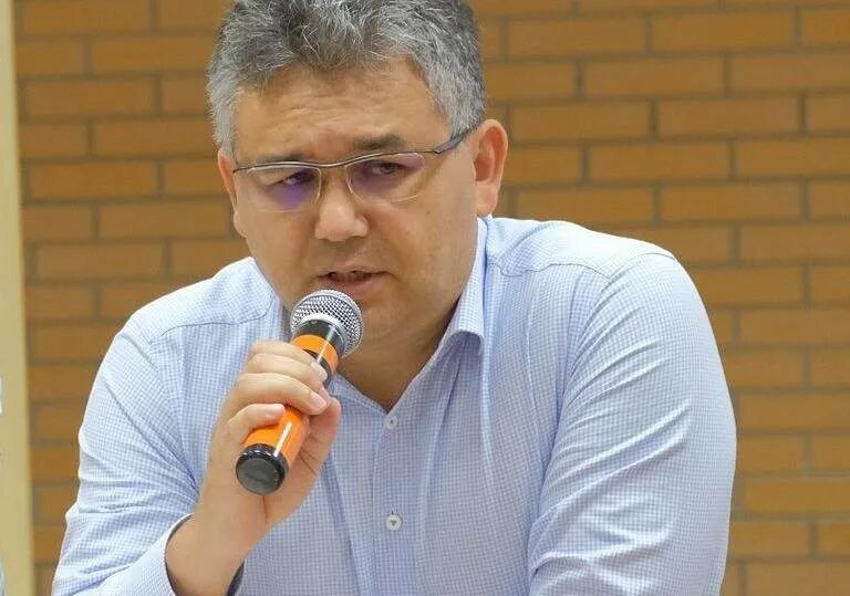 Аббас галлямов последние выступления. Аббас галлямов. аббас галлямов политолог. аббас радикович галлямов. политолог аббас галлямов фото.