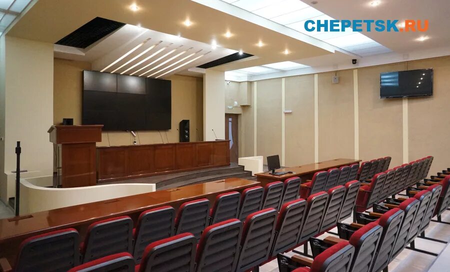 Современный школьный актовый зал. Пнипу актовый зал. Современный актовый зал. Ремонт актовых залов. Гоголя 25 актовый зал.