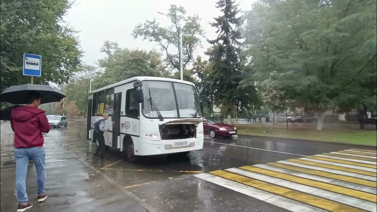 Автобус новочеркасск персиановка. Автобус Новочеркасск. Новочеркасск дороги. Автовокзал Новочеркасск. Автобус в Новочеркасске единичка.