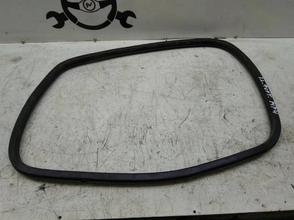 Уплотнитель митсубиси паджеро. Уплотнитель митсубиси паджеро. Уплотнитель люка паджеро 3. Уплотнитель двери митсубиси паджеро спорт 2. Уплотнитель капота паджеро спорт 1.