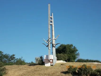 Памятник журавли м4