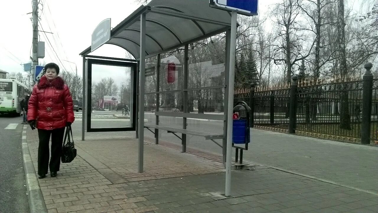 остановки г тулы. остановки общественного транспорта тула. остановки г тулы. остановки в туле. остановочный павильон тула.