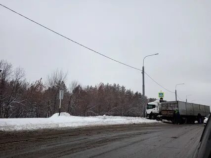 Как сообщили "Оренбург Медиа" очевидцы ДТП, сегодня днем, 28 дека...