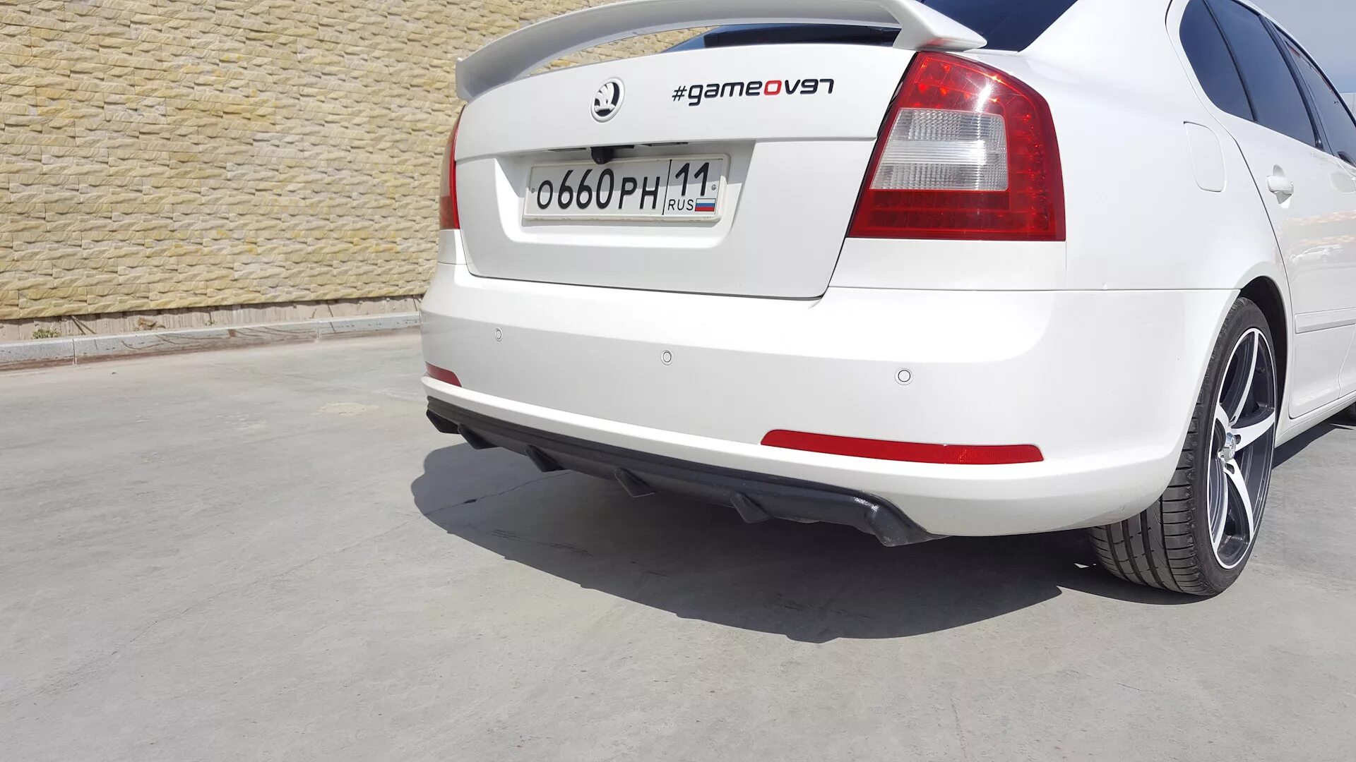 Диффузор Skoda Octavia a5. Octavia a5 задний диффузор. Диффузор Octavia RS a5.