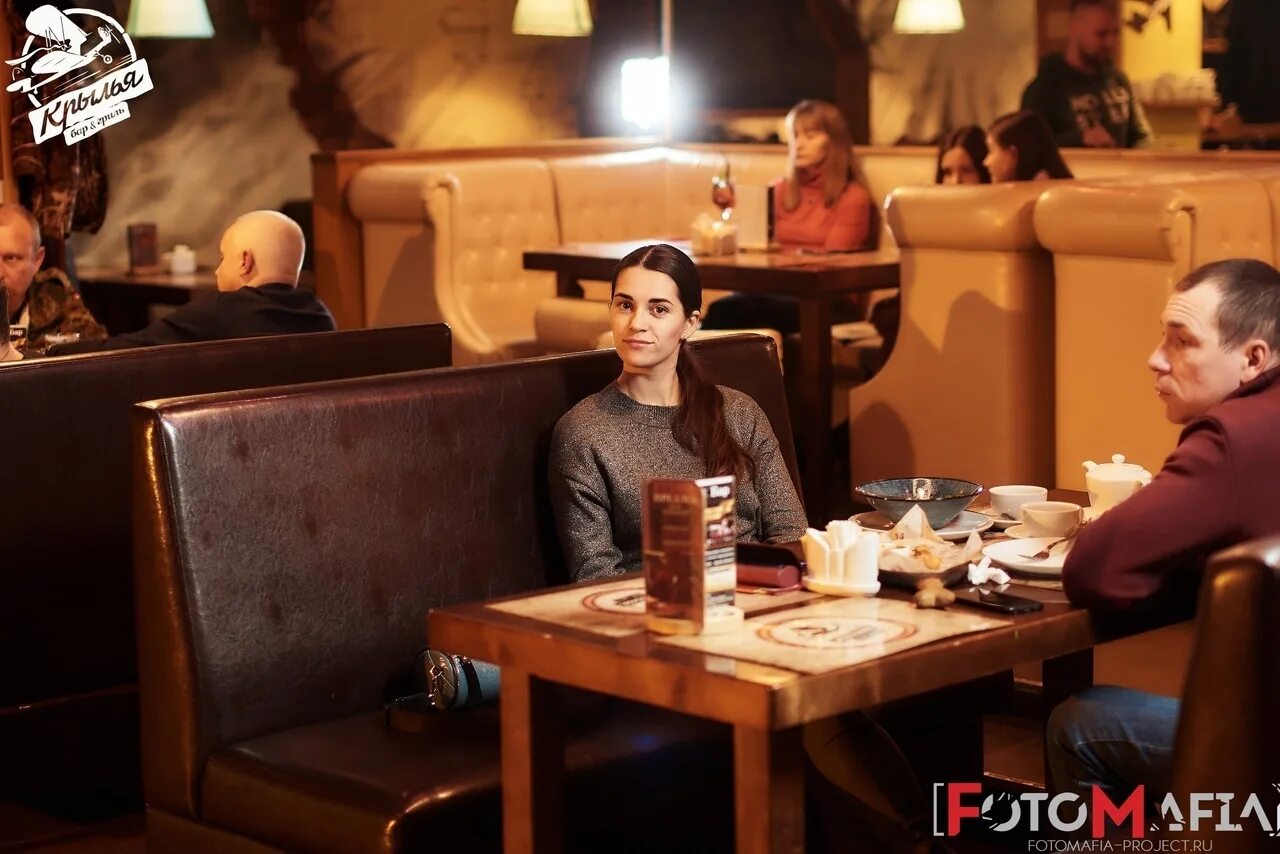 фотомафия калуга шератон. галерея калуга фотоотчет. в одних колготках на улице. фотомафия калуга шератон. фотомафия бедра на улице.