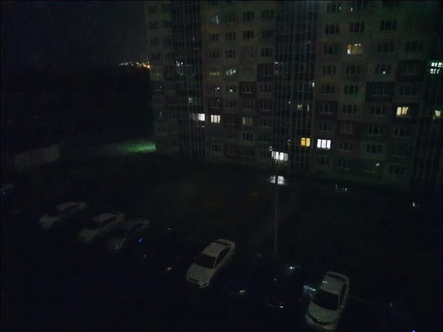 Почему нет освещения на улице