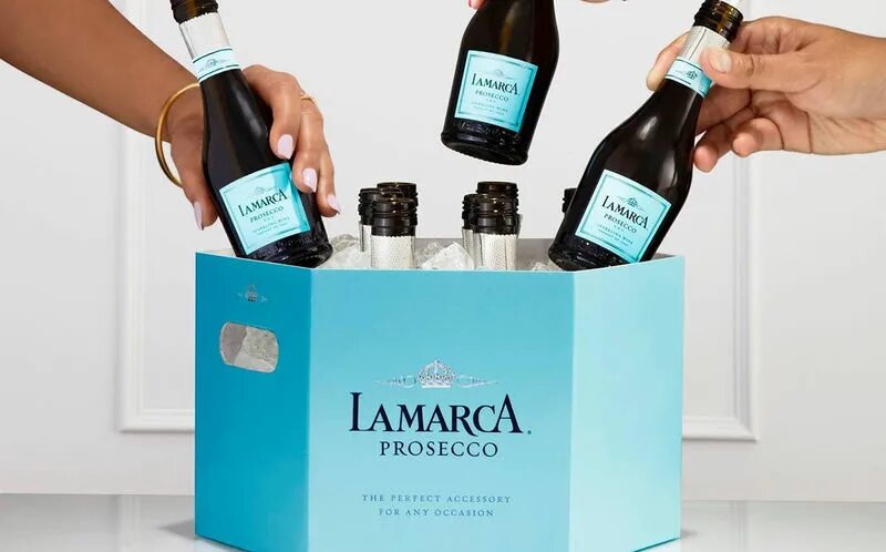 Мартини просекко вермут. Мартини просекко венето фриули. Ящик просекко. Просеко гиаконди. Игристое вино prosecco passaparola, pradio.