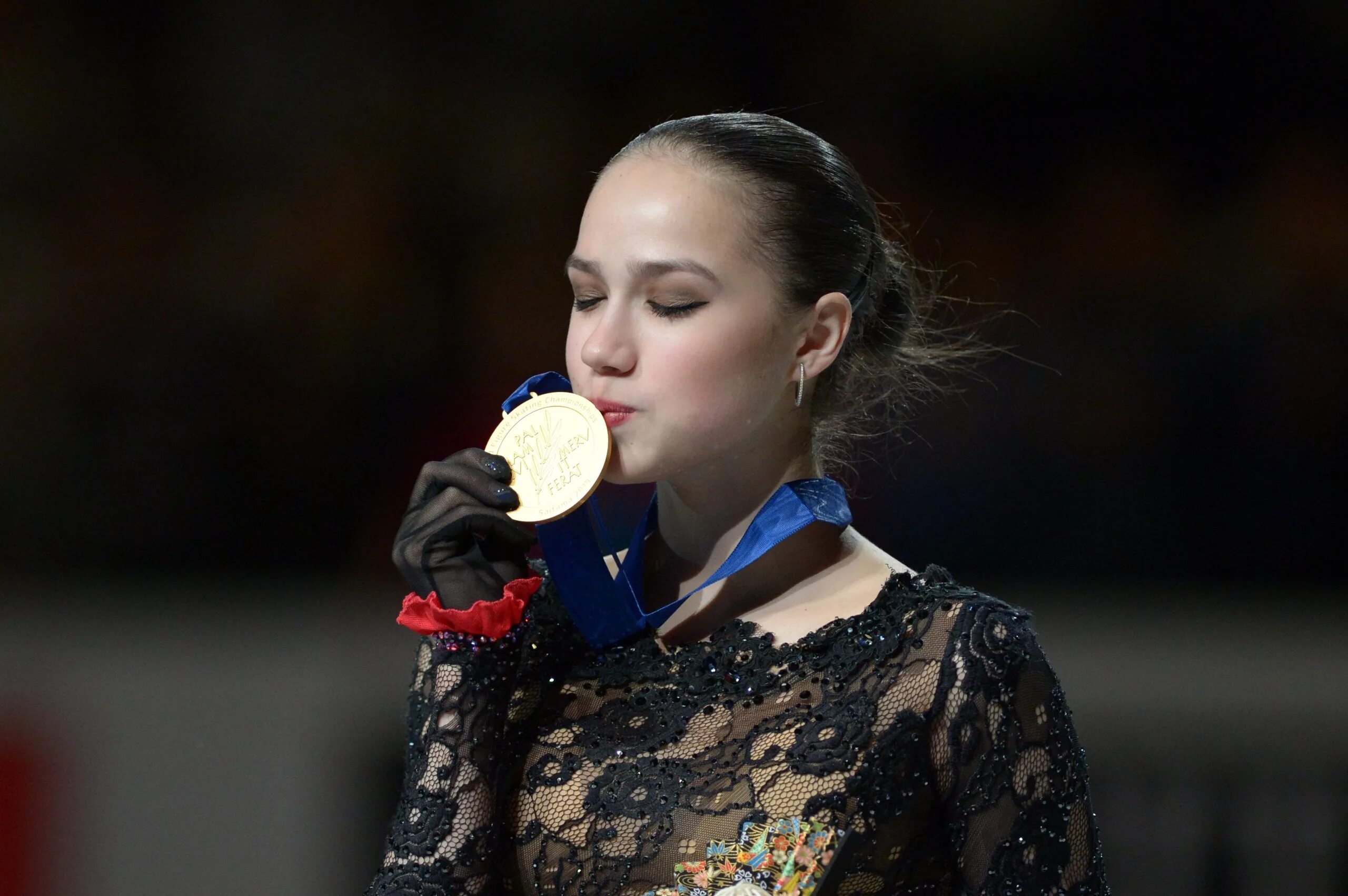 Загитова Олимпийская чемпионка.