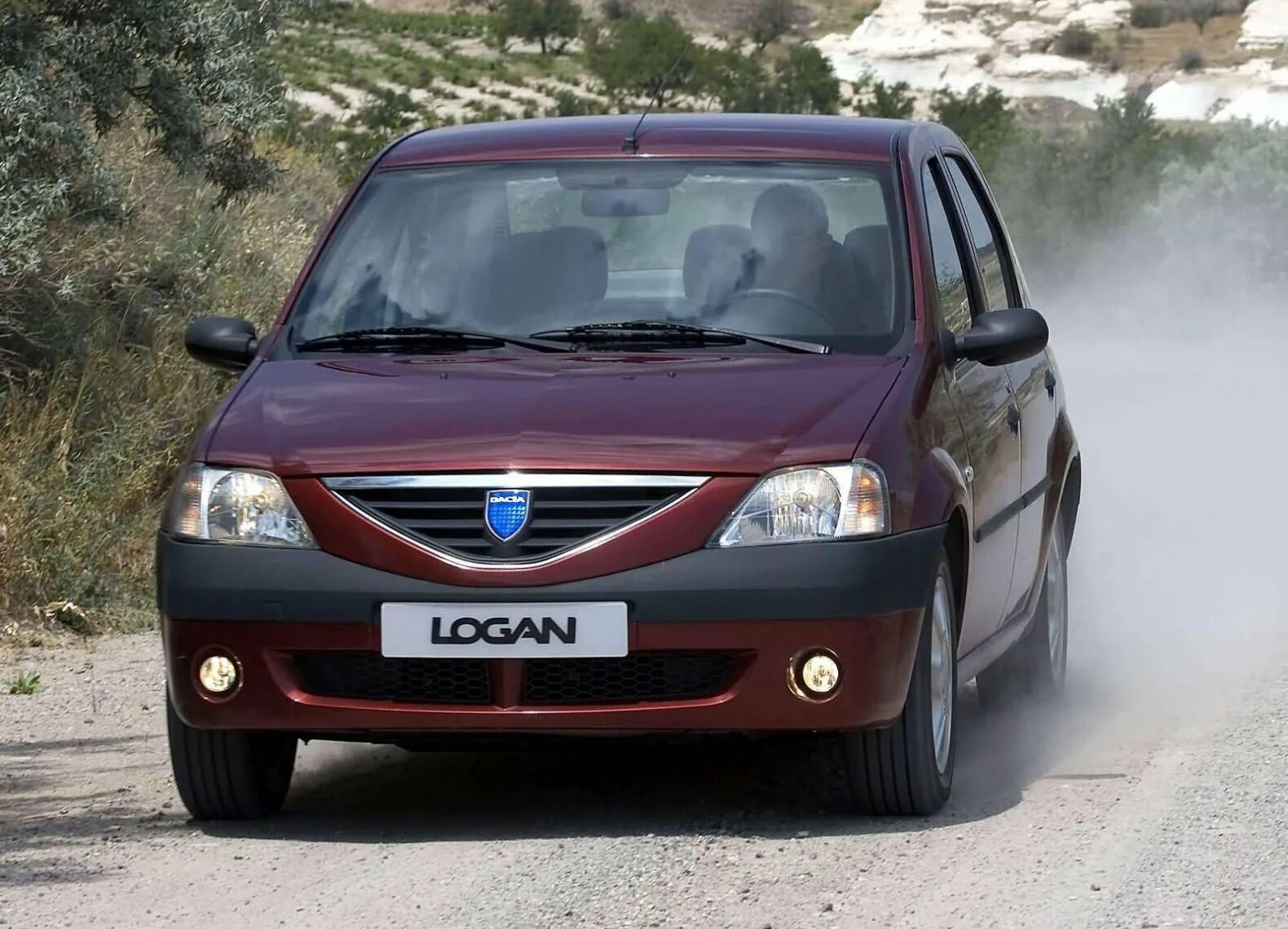 Дача логан 1. Рено логан дачия. рено логан 1.6 2004. renault logan dacia 2005. dacia logan 1.