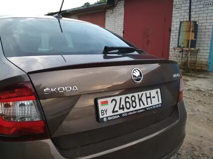 Спойлер skoda rapid