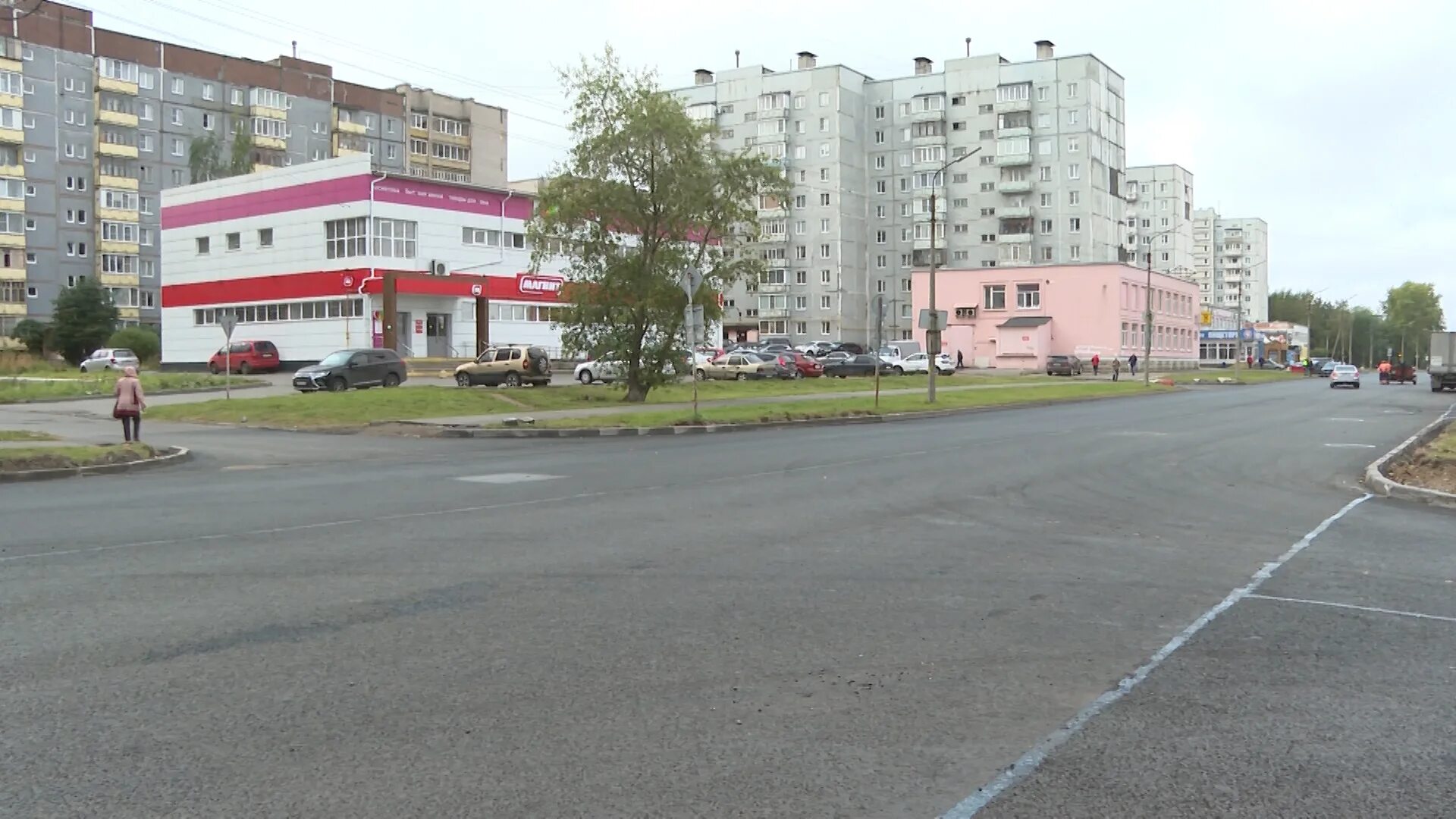 Краснодонцев 22 череповец. Краснодонцев 3 череповец. краснодонцев 5 череповец. краснодонцев 56 череповец.