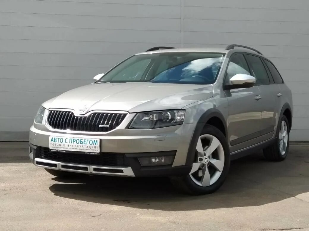 Авито купить б у шкода. Skoda Octavia Scout III (a7). Шкода Скаут 1.8. Skoda Octavia a8 Скаут.