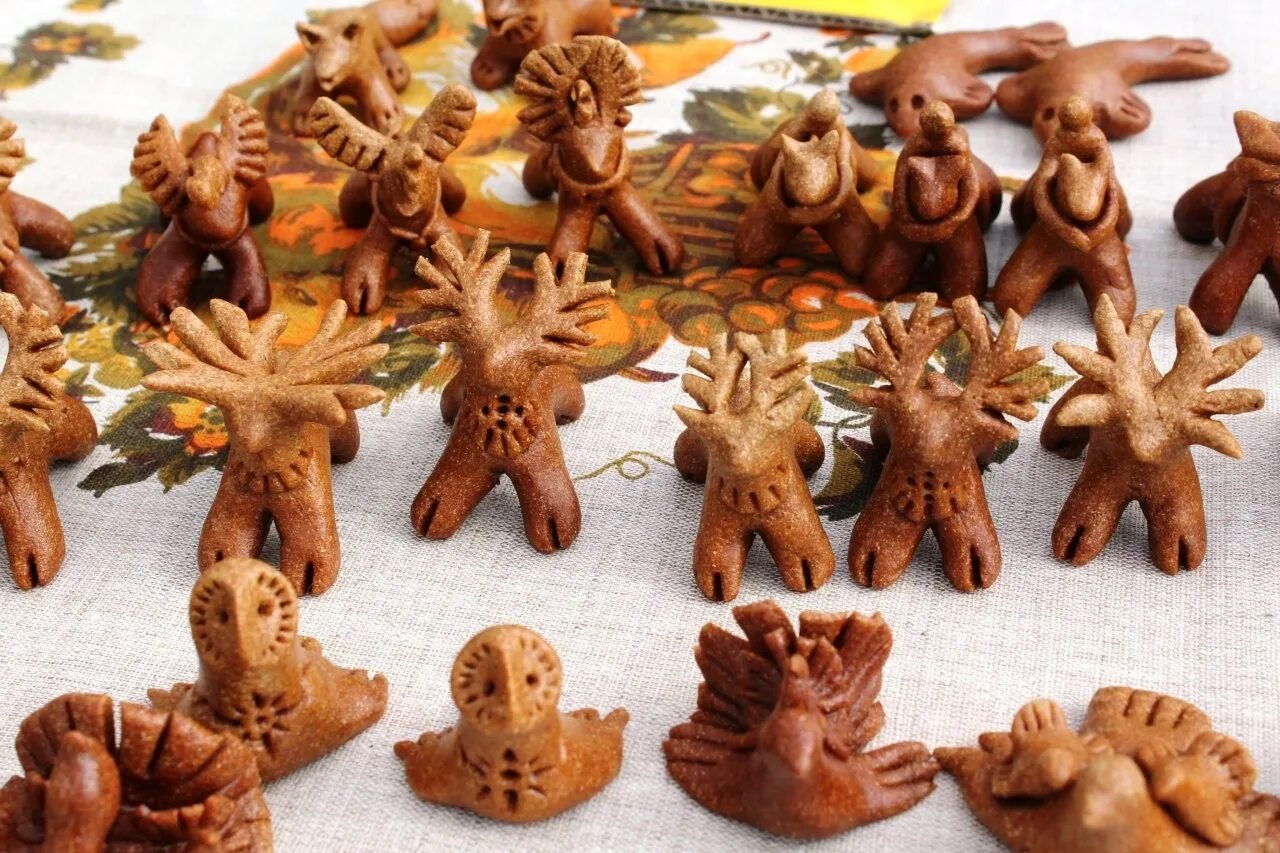 Белый хлеб. Ржаной багет с чесноком рецепт в духовке. К святкам из пшеничного теста выпекли 327. Тесто для хлеба. Деление умножение круглых чисел 4 класс 1400:140.