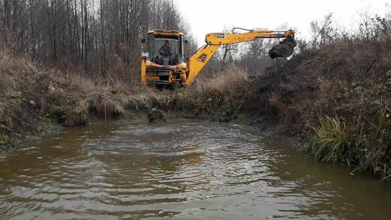 Амфибия swampking sk300sds-4. Экскаватор для очистки водоемов. Углубление водоема экскаватором. Очистка водоемов. Очистка и углубление водоемов.