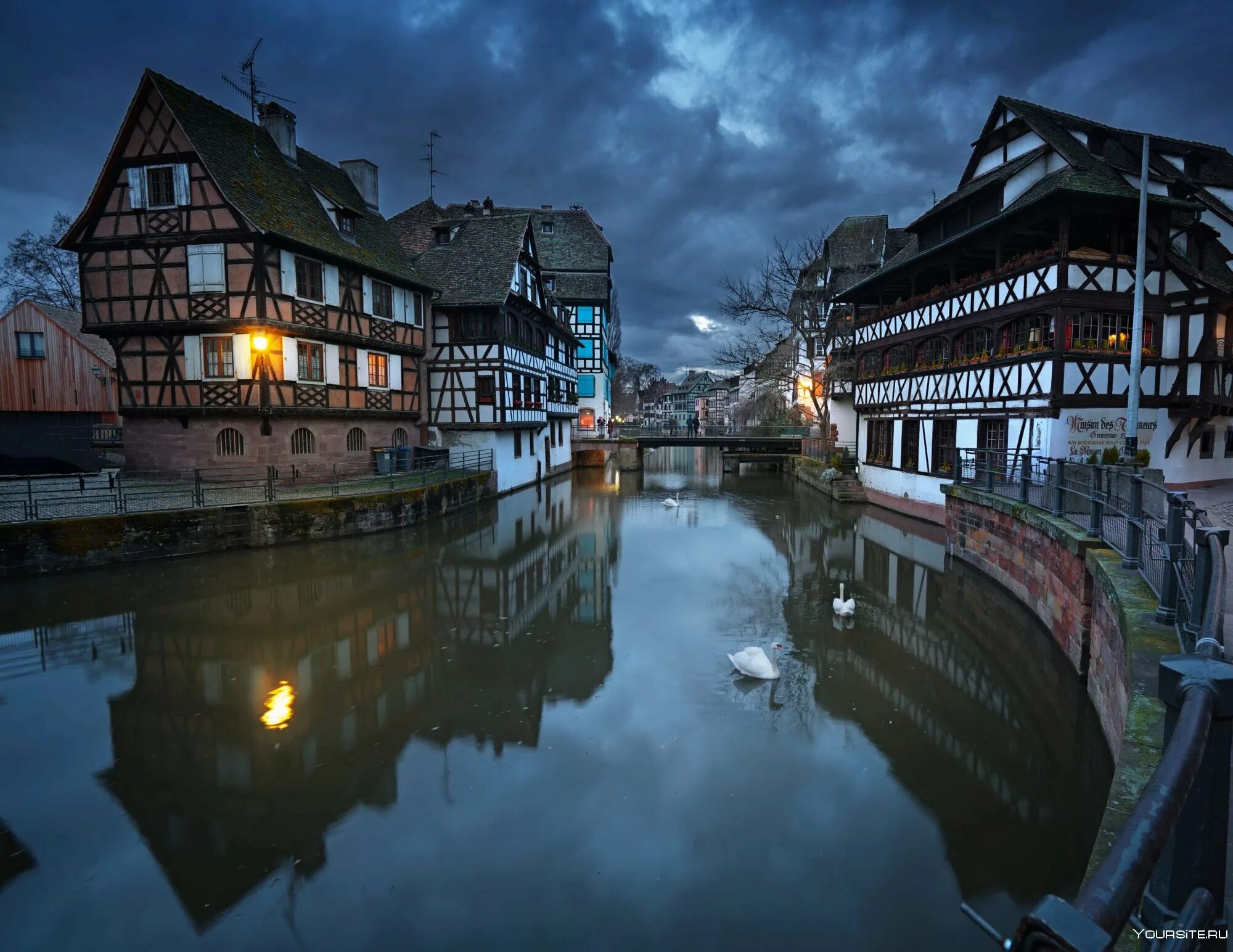 Страсбург Германия. Страсбург город во Франции. Страсбург Франция достопримечательности. Страсбург улицы города. Страсбург фото