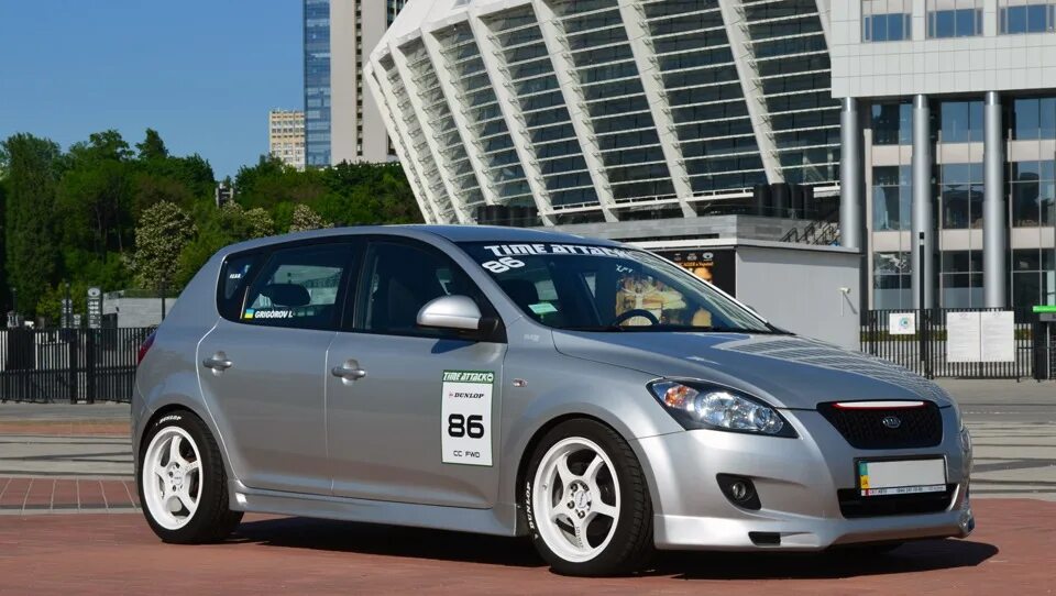 KIA Ceed (1G) 1.6 бензиновый 2008 на DRIVE2