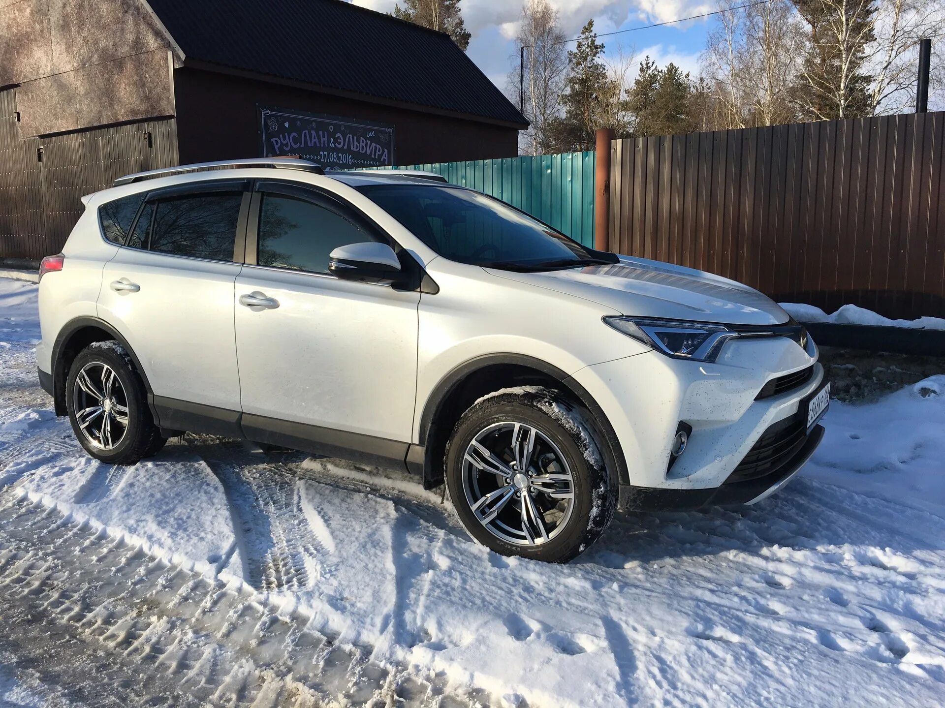 Диски на тойота рав 4. Toyota rav4 r19. диски toyota rav4 r18. диски тойота рав 4 r18. рав 4 на r20.