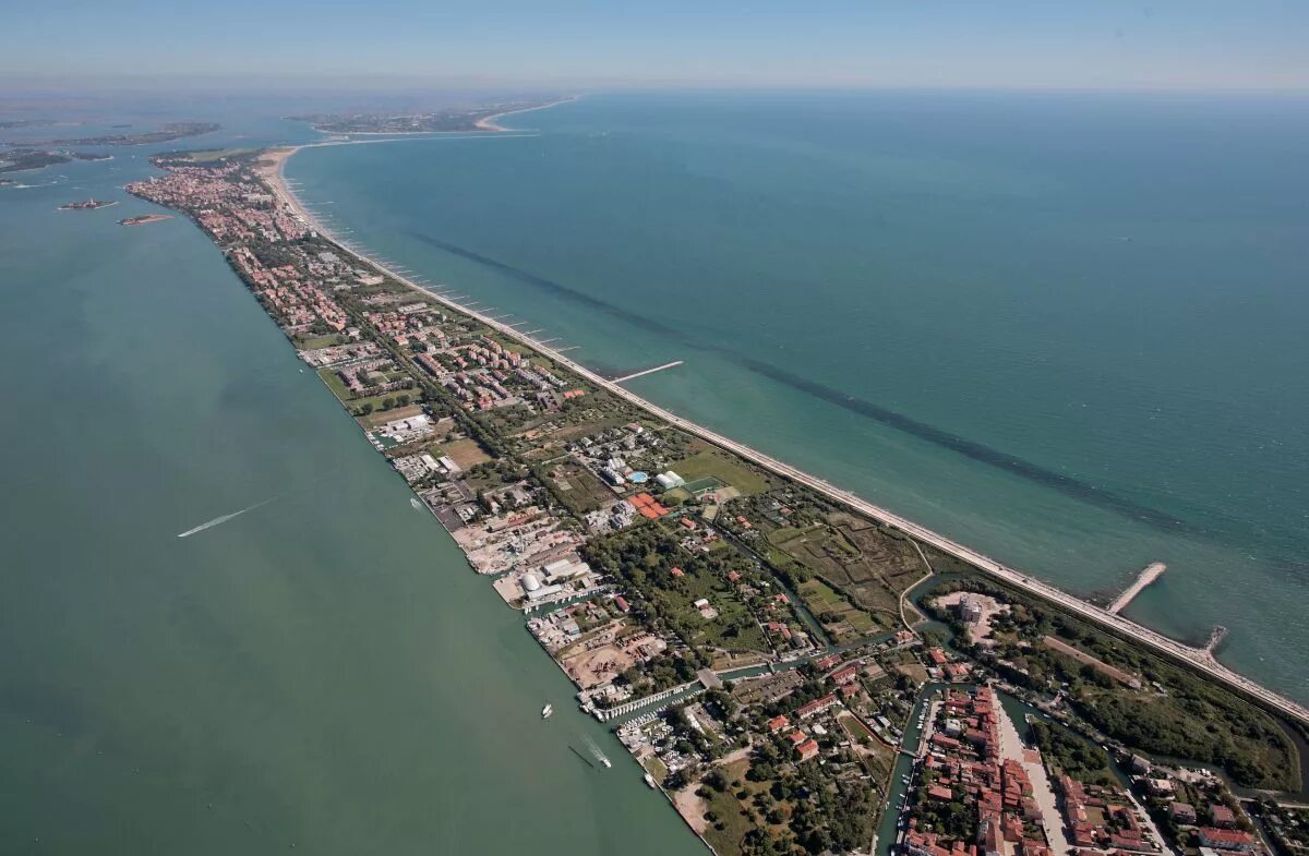 VeniceLido Seafront air conditioned new apartment Квартиры в аренду в г. Лидо,