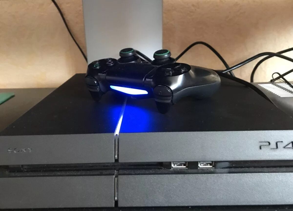 Sony playstation купить авито. Плейстейшен 4 авито. Ps4 фото. Ps4 Avito. Ps4 fat авито.