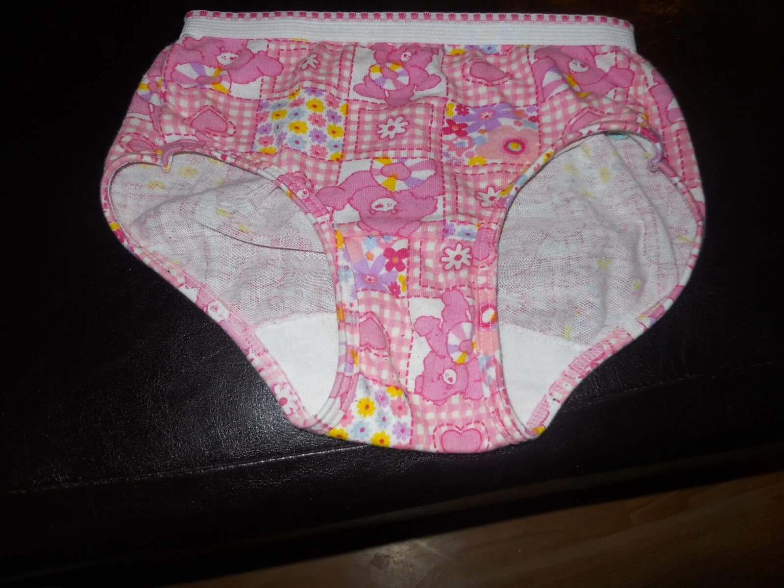 Panties mp4. Діти knickers. dirty panties детсад.