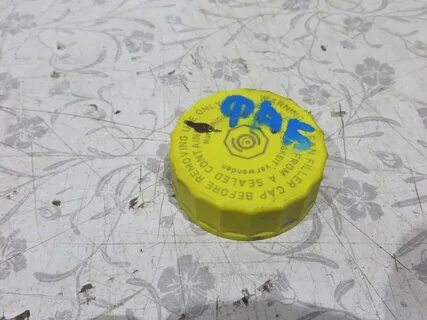 Крышка бачка шкода