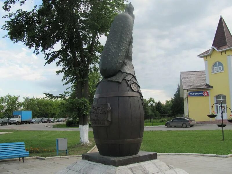 День города луховицы. Петергоф выборг на машине. Луховицы столица. Луховицы рязань машина. Набережная луховицы.