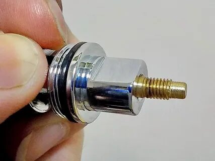 Клапан для душа в смесителе