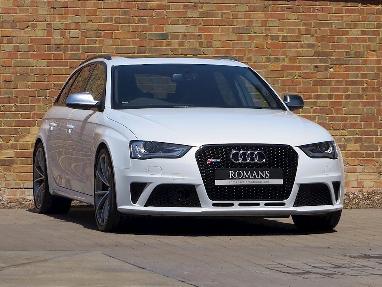 Ауди rs4 avant 2021. Rs4 plus. Ауди rs4 avant 2021. Audi rs4 b8 sedan. Rs4 audi универсал 22.