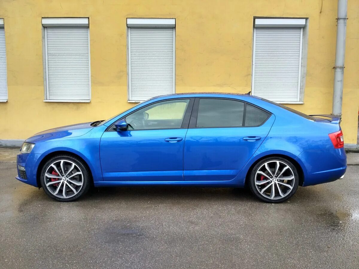 Skoda octavia rs 2.0 amt. Skoda RS 2014. Шкода РС 2014.