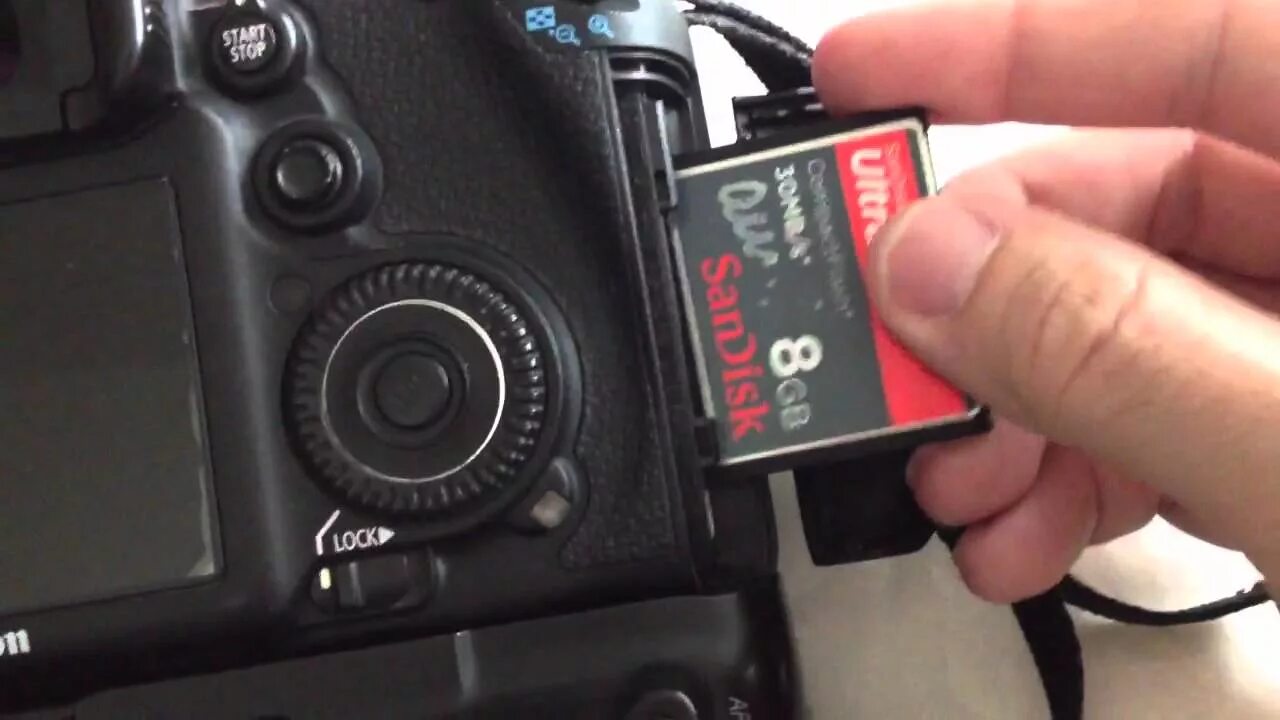 Фотоаппарат память canon. Кэнон 7д. флешка для кэнон 7д. флешка для canon 5d mark ii. canon 5d mark ii compact flash.