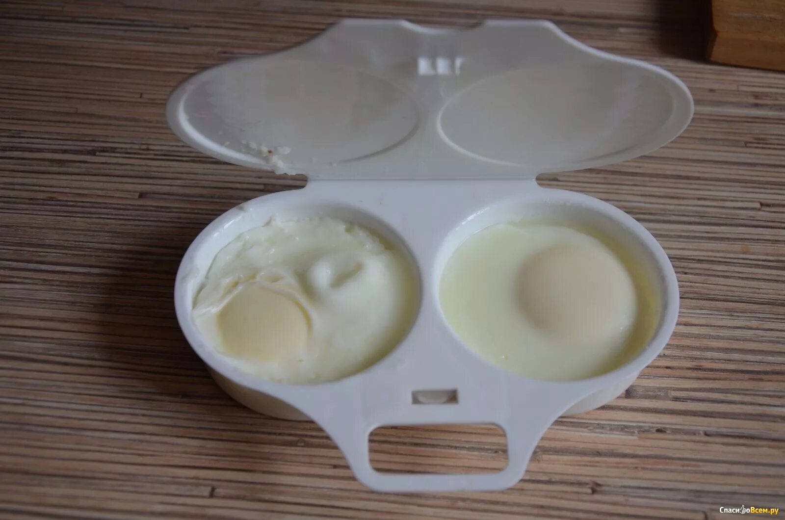 Контейнер для приготовления яиц СВЧ глазунья Полимербыт 4345200. Контейнер для запекания яиц в микроволновке. Контейнер для яиц для микроволновки. Форма для яичницы в СВЧ. Сварить яйцо в микроволновке в воде