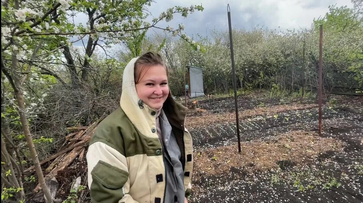 Шиндяев павел магнитогорск. Дача шиндяевых. Шиндяевы. Усадьба шиндяевых ютуб последнее видео. Усадьба шиндяевых ютуб последнее видео.