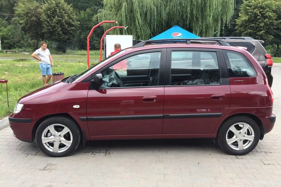 Хундай матрикс как переключают передачи. Хундай матрикс 2008 г. Хендай матрикс 2004. Hyundai matrix 2009. Hyundai matrix 1.