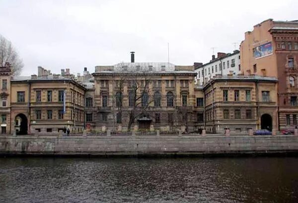 Школа 206 на фонтанке. Школа № 206. Школа 229 центрального района санкт-петербурга. Петровское училище санкт-петербургского купеческого общества. Школа 206 петербург.