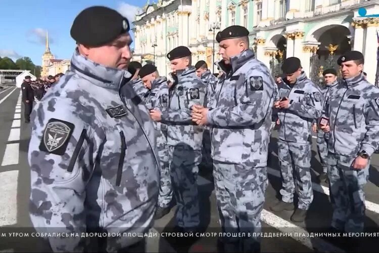 Росгвардия 34. Полиция и Росгвардия. Росгвардия Питер. Часть Санкт Петербург Росгвардия. Полиция строевой смотр.