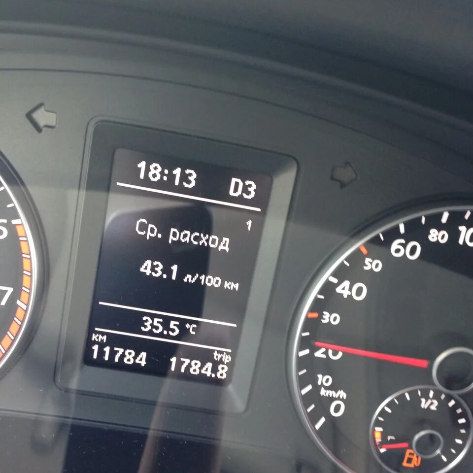 Запас хода джетта 6. Максимальная скорость фольксваген джетта 6 1,6. 6 расход топлива. Фольксваген джетта расход топлива на 100 км. Как сбросить суточные показания расхода бензина на ауди а8 4.