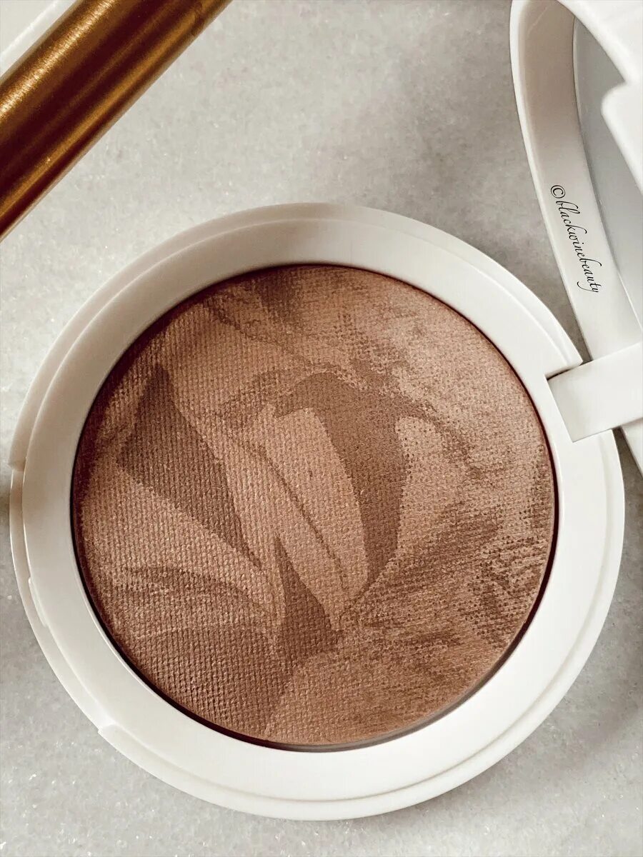 Бюджетный скульптор для лица. Андромеда. О. Estrâde "mon secret" sculpteur / компактный скульптор 201. Лучший кремовый скульптор.