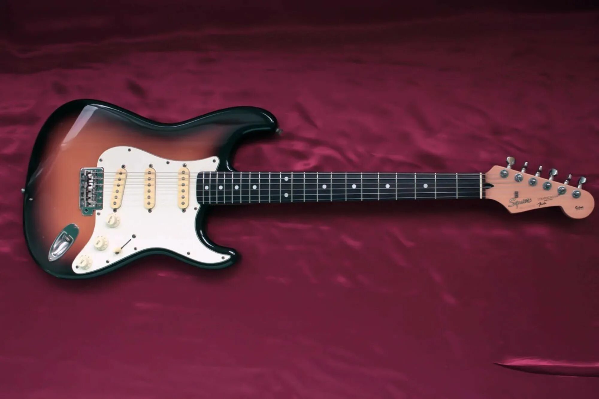 Гитара Фендер стратокастер. Fender Stratocaster 12 струн. Fender электрогитара 80. Coolz ZST-1r.