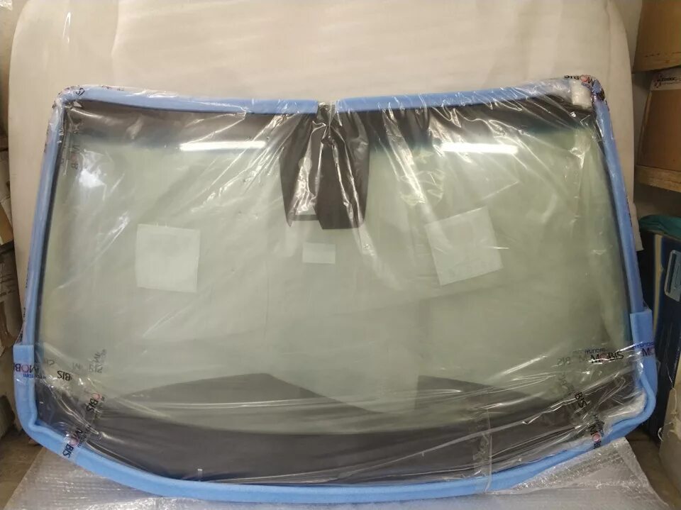 Лобовое стекло genesis g70 оригинал. Стекло лобовое genesis g70. Genesis g70 sb. Стекло лобовое хёндай реал. Стекла genesis.