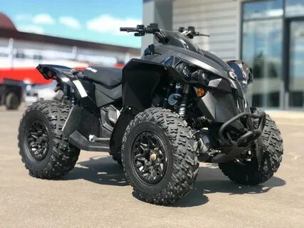 2018 BRP Can-Am Renegade 1000, чёрный.