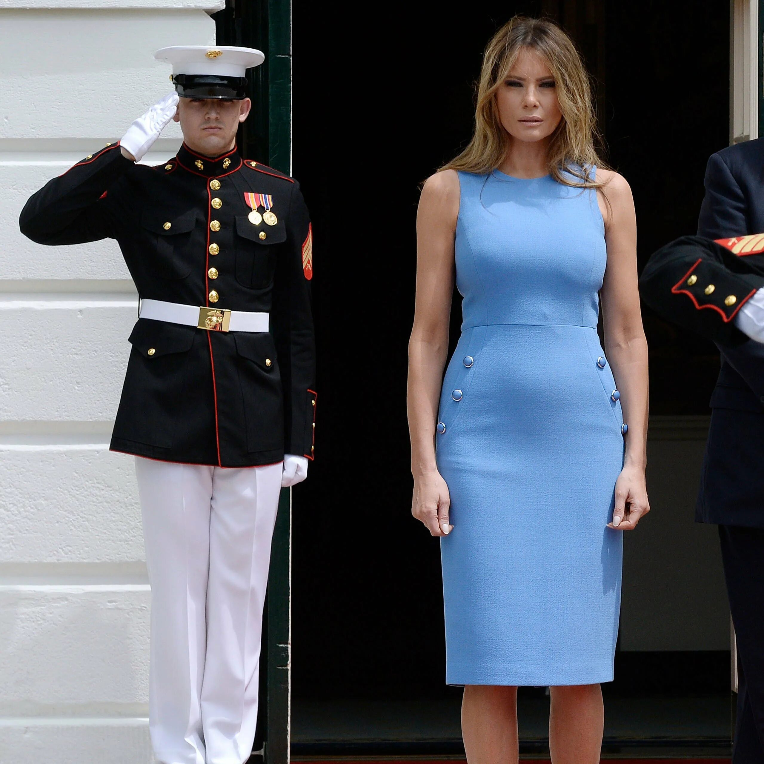 Мелания трамп стиль 2022. Мелания трамп 2010. Стиль одежды трампа. Мелания трамп стиль. Мелания трамп стиль.