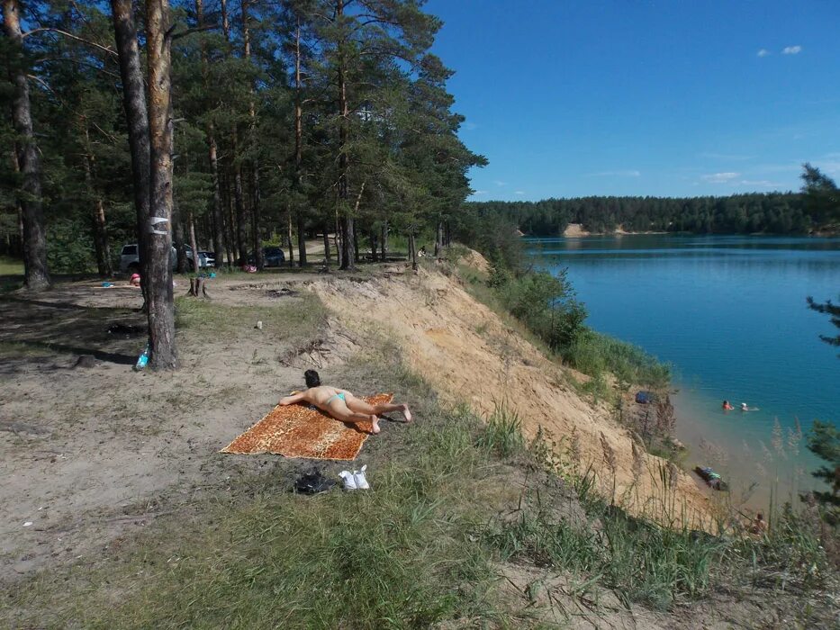 Ковров озеро байкал малыгино. Карьер малыгино владимирской области. Море ковров. Пляж в коврове. Море в разную погоду.