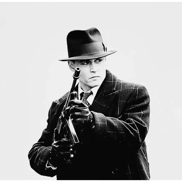 Джонни депп гангстер. Дон диленджер джони деп. Джонни депп гангстер. Джонни депп гангстер. Джонни д.