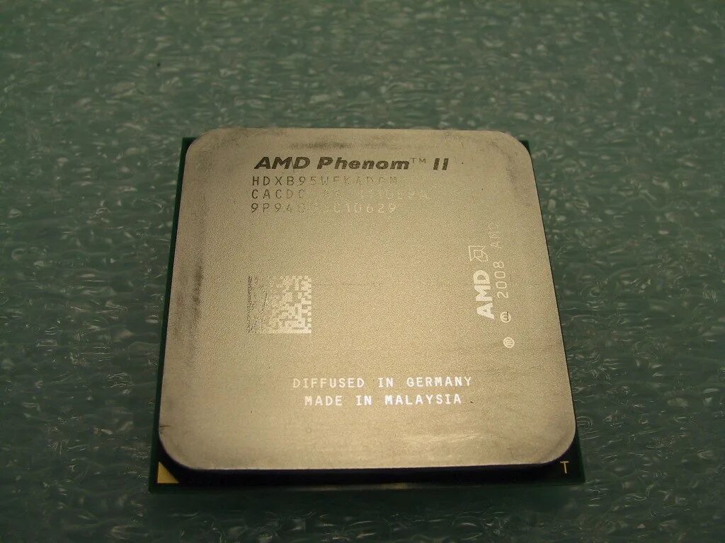 Amd phenom tm ii x4. Процессор amd phenom ii x4 deneb b95. phenom™ ii x4 (up to 3.4 ghz140wam3, am2+). cpu-z amd phenom(tm) ii x4 965. характеристики процессора phenom ii x4 b95.
