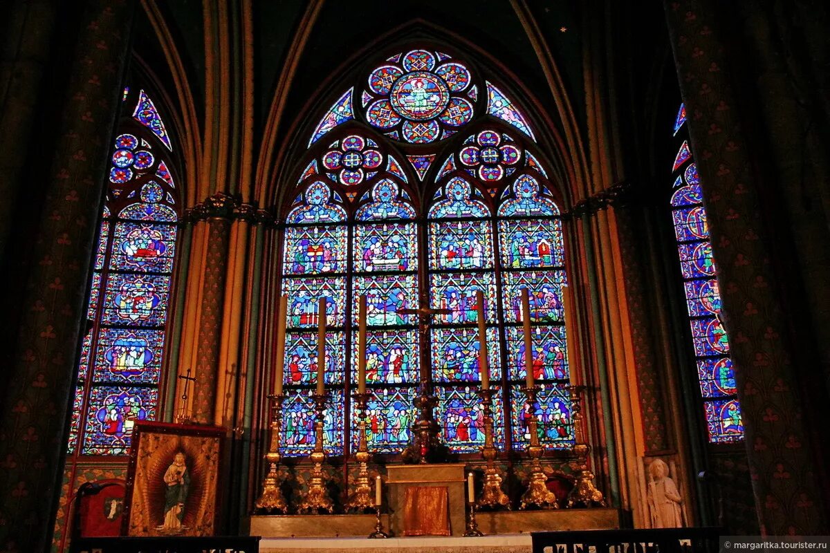 Собор парижской богоматери внутри. Нотр де пари внутри. Собор парижской богоматери внутри внутри собора. Собор парижской богоматери внутри. Собор рар жсской богоматери изнутри.