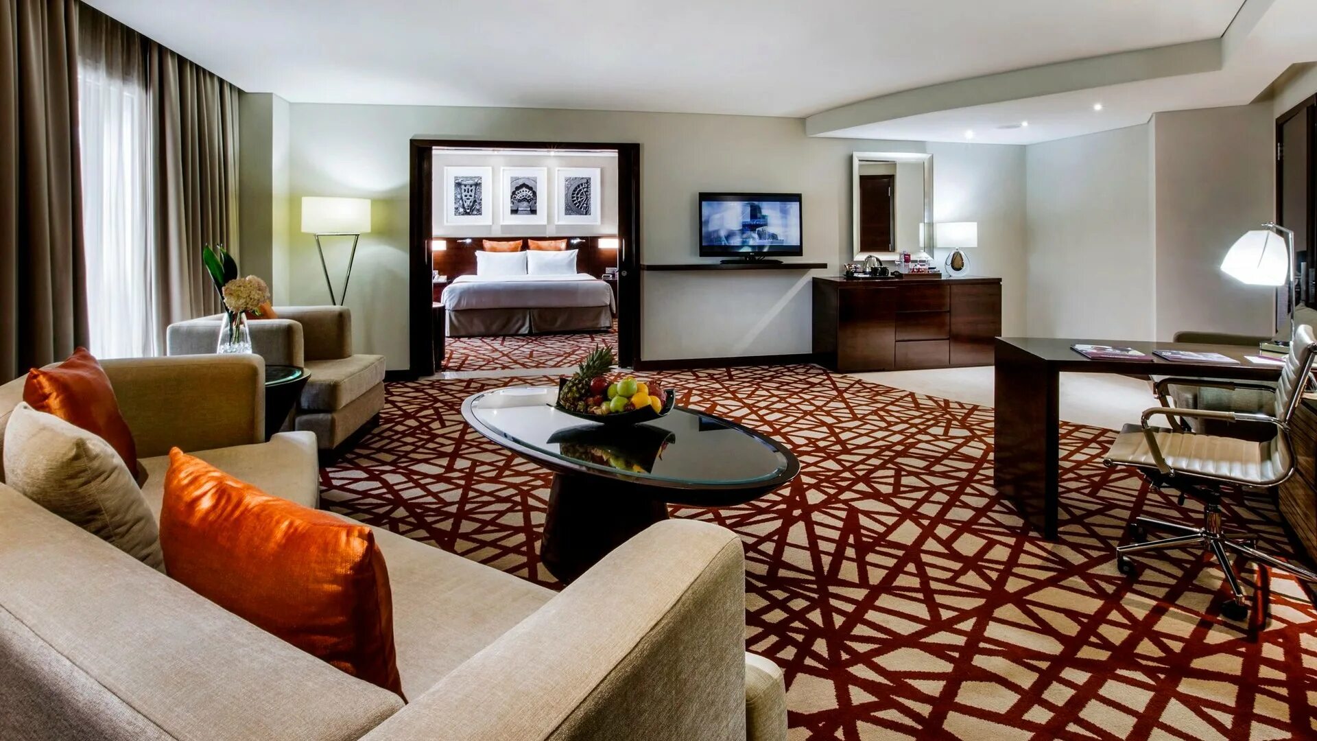 Миллениум плаза даунтаун дубай. Crowne plaza dubai 5 дубай. Crowne plaza 5 дубай. Crown plaza dubai. 5* (дубай, шейк-зайед-роуд).