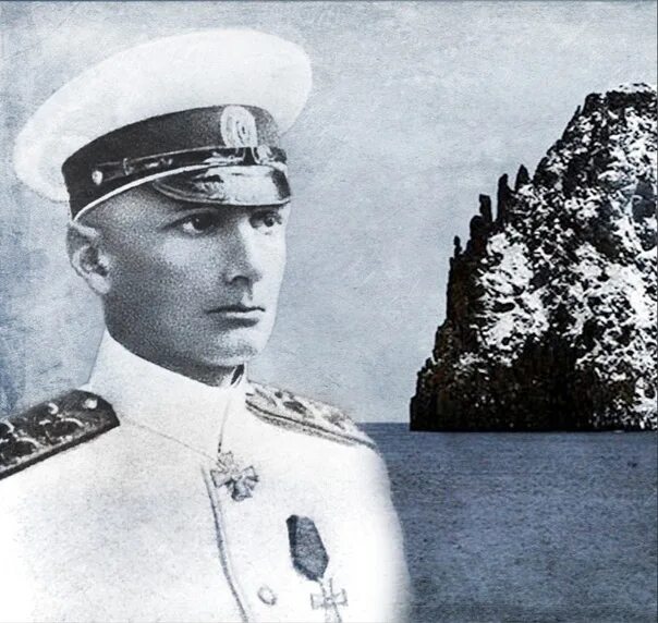 Съедобный колчак 6 букв. Адмирал колчак.