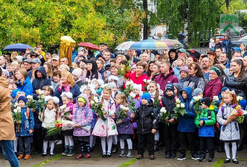 Школа 14 салда. Школа 1 верхняя Салда. Школа 14 верхняя Салда. Школа 3 верхняя Салда. Школа 2 верхняя Салда.